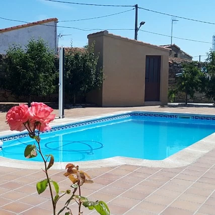 PRÓXIMA APERTURA PISCINA